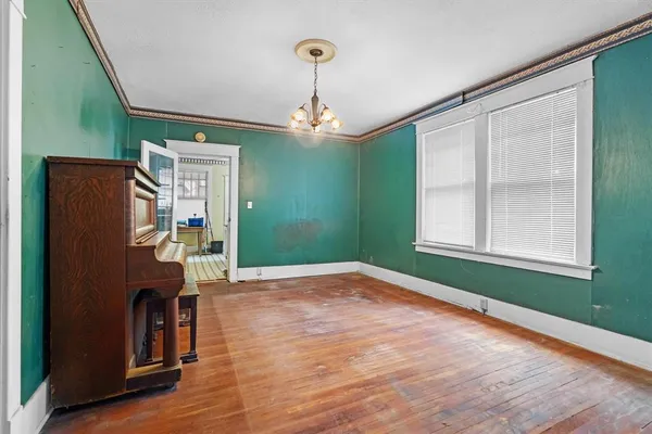 $235,000 | 305 Hill Street, Farmersville, TX 75442