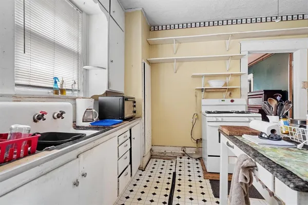 $235,000 | 305 Hill Street, Farmersville, TX 75442