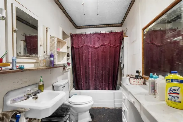 $235,000 | 305 Hill Street, Farmersville, TX 75442