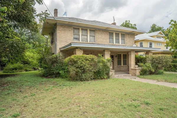 $235,000 | 305 Hill Street, Farmersville, TX 75442