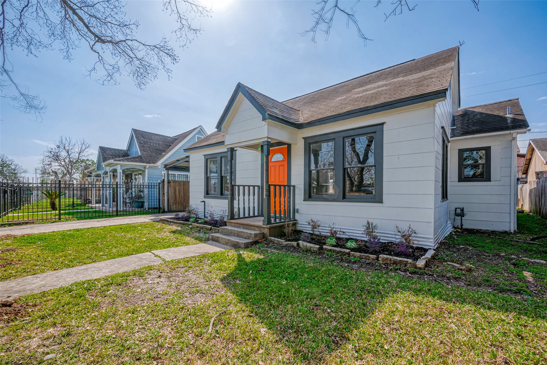 7424 Rusk Street Houston, TX 77011 - Photo 3 of 34