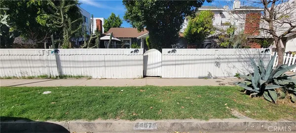 $1,000,000 | 6467 Woodley Avenue, Van Nuys, CA 91406