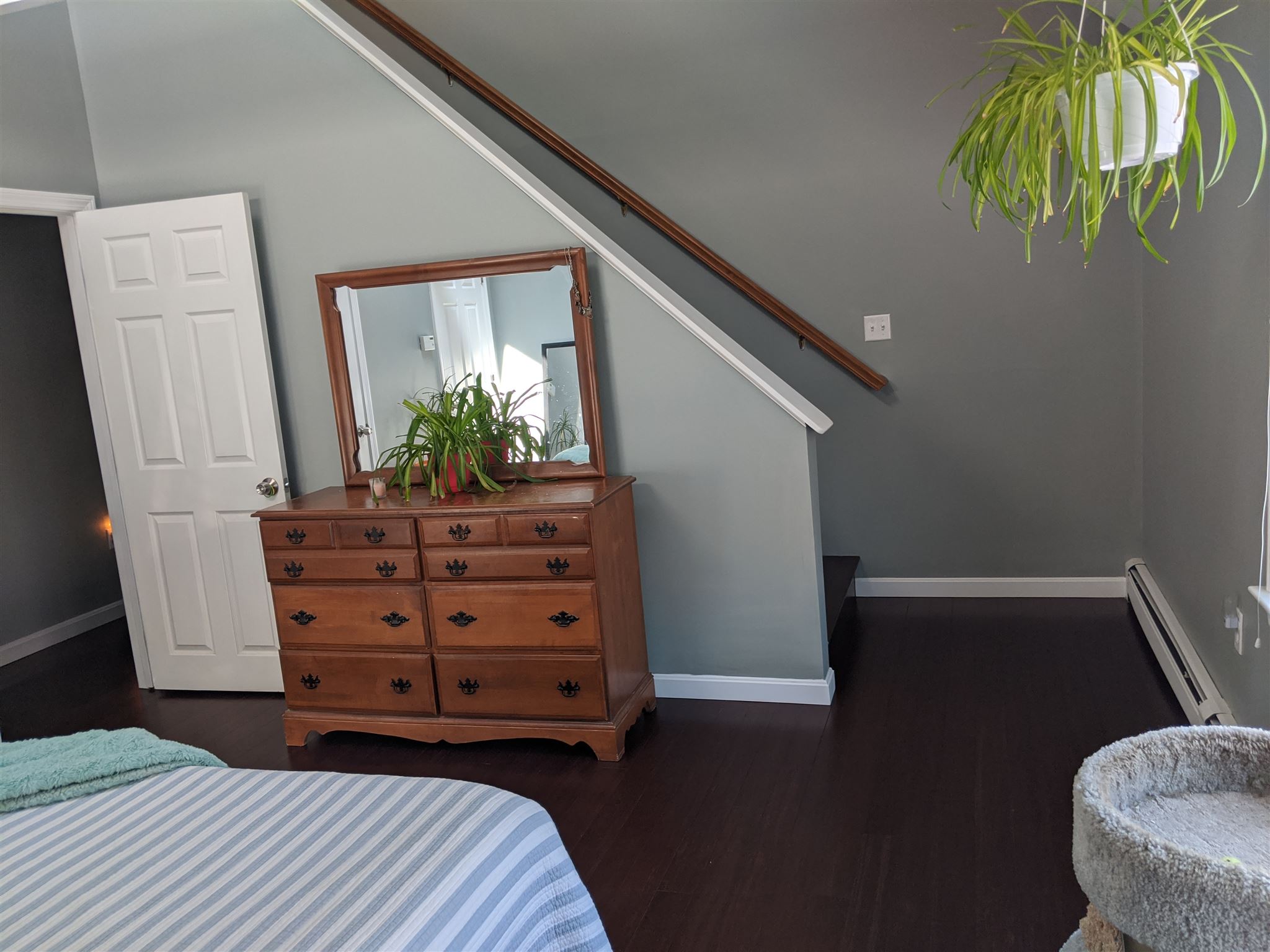 358 Circle Road Manchester, NH 03103 - Photo 14 of 28