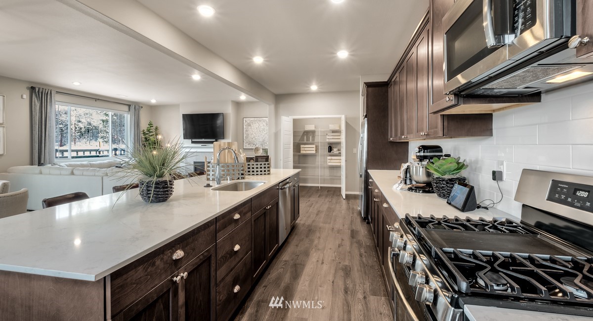 26 183rd Street Southwest, Unit 114 Bothell, WA 98012 - Photo 10 of 21