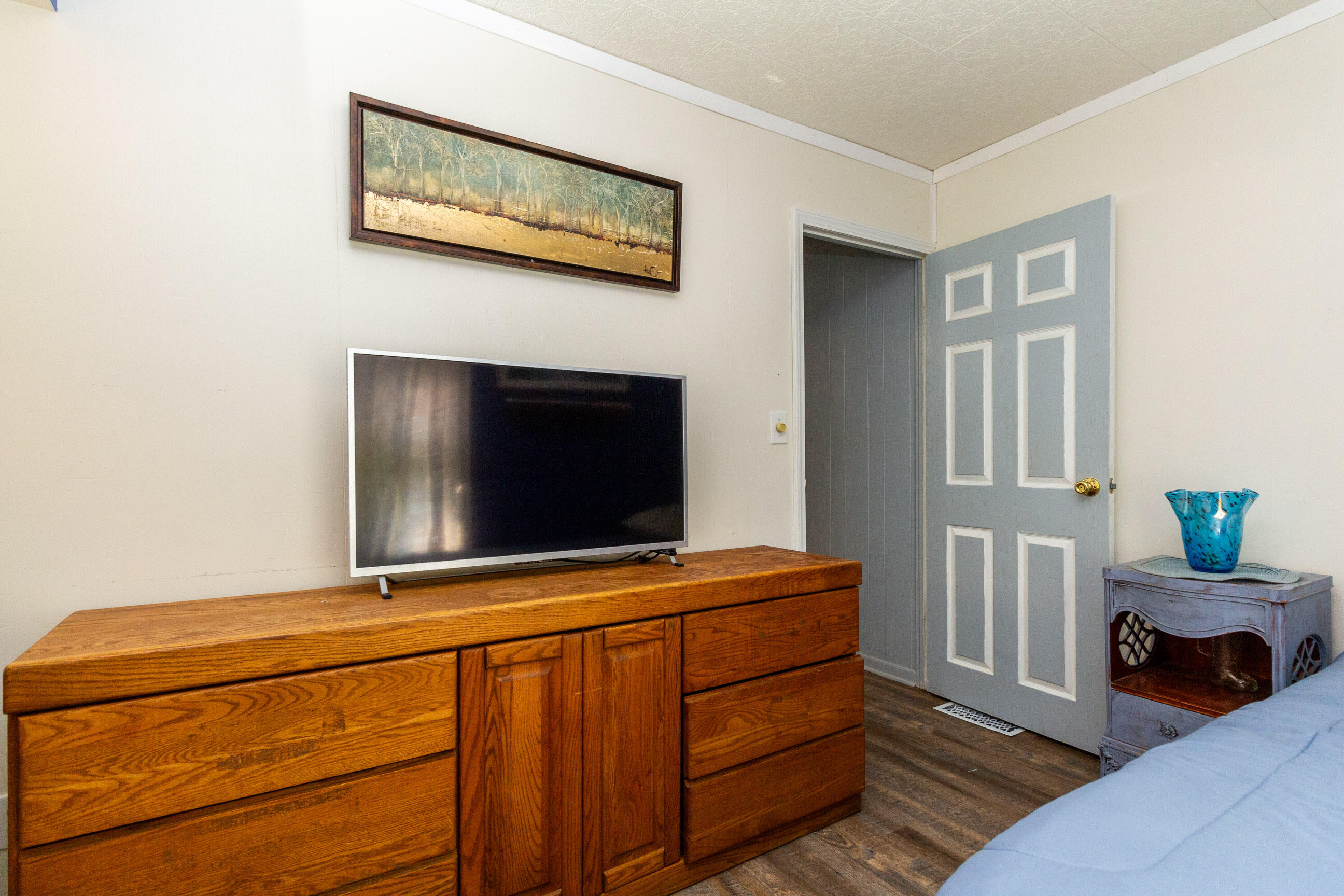 3860 South Latson Road Howell, MI 48843 - Photo 19 of 34 Bedroom 2
