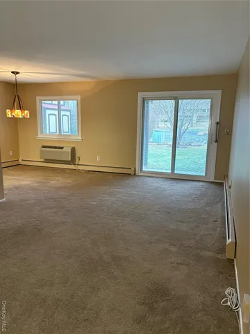 $2,150 | 1 Loudon Drive, Unit 9, Fishkill, NY 12524