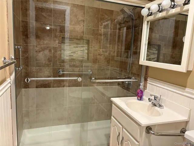 $2,150 | 1 Loudon Drive, Unit 9, Fishkill, NY 12524