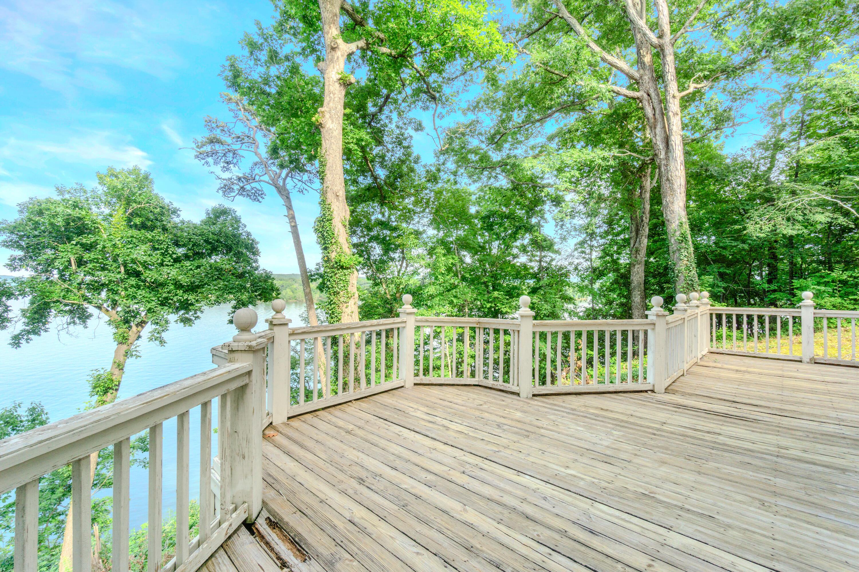 9219 Rocky Point Road Soddy-Daisy, TN 37379 - Photo 3 of 36 9219 Rocky Point Rd-88
