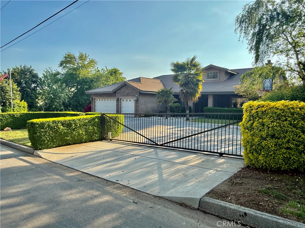 9869 Kehl Canyon Road Cherry Valley, CA 92223 - Photo 17 of 27 a view of a yard in front of a house
