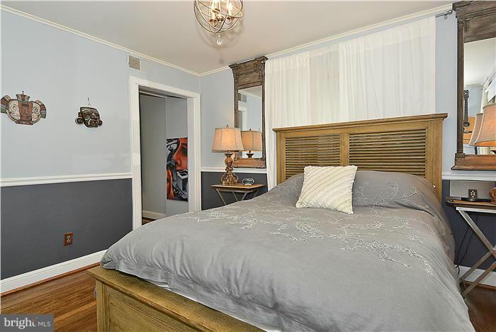 10628 South Dunmoor Drive Silver Spring, MD 20901 - Photo 11 of 30 Spacious first floor MBR