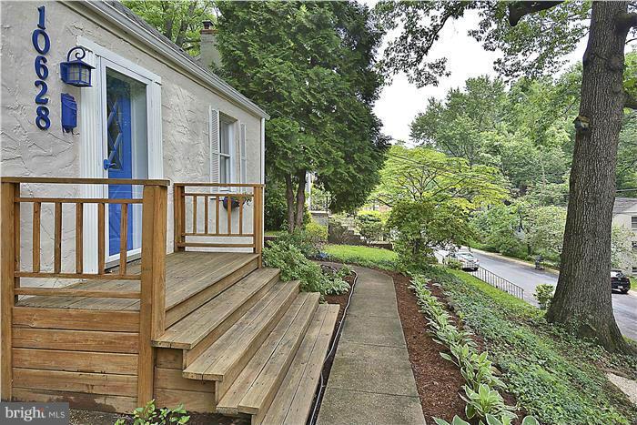 10628 South Dunmoor Drive Silver Spring, MD 20901 - Photo 21 of 30 Enjoy your wide front stoop with a cup of coffee