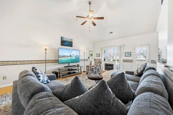 $315,000 | 3016 Shallow Pond Drive, Conway, SC 29526