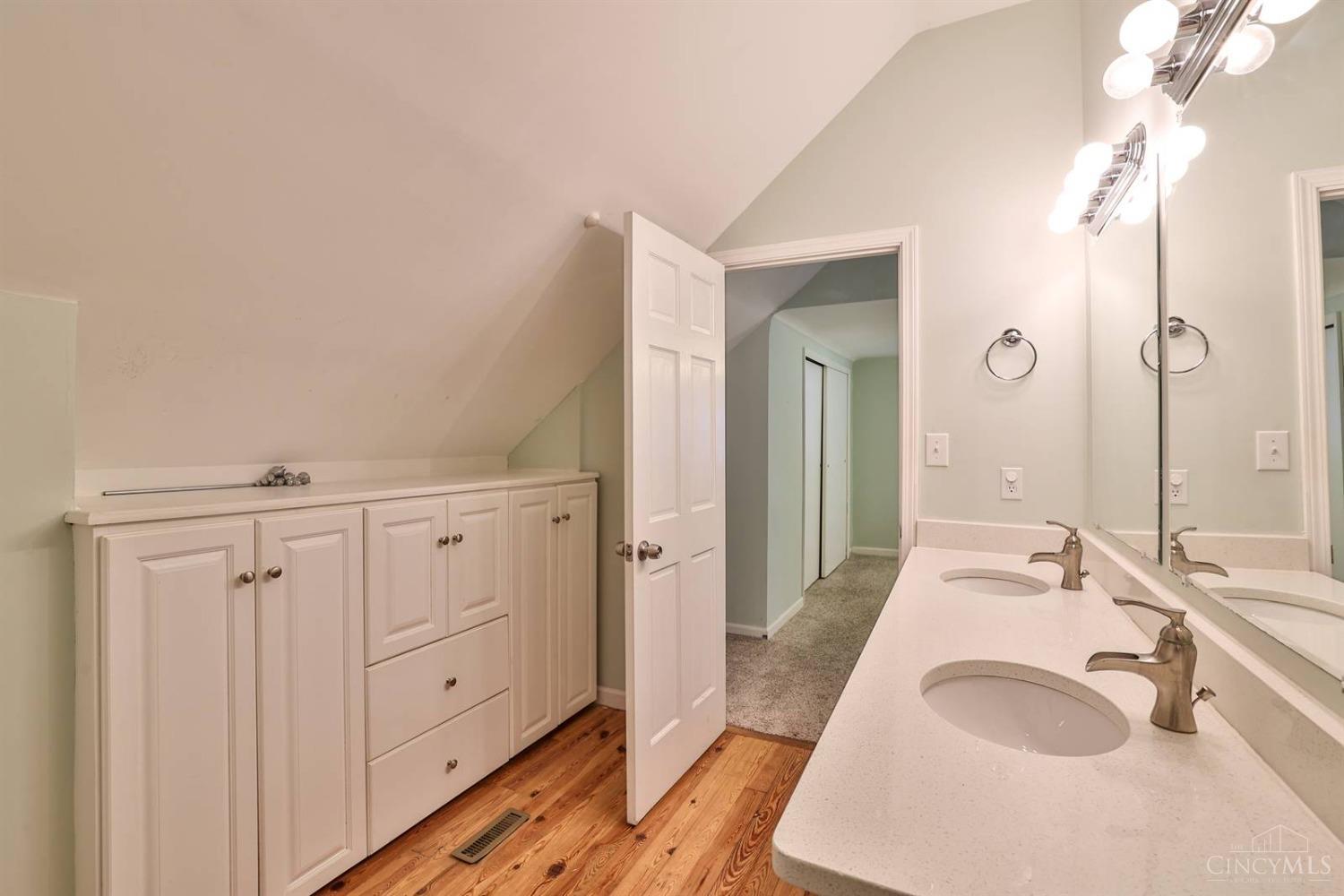 3232 Cooper Road Evendale, OH 45241 - Photo 21 of 30