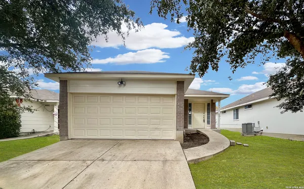 $1,495 | 6611 Cougar Village, San Antonio, TX 78242