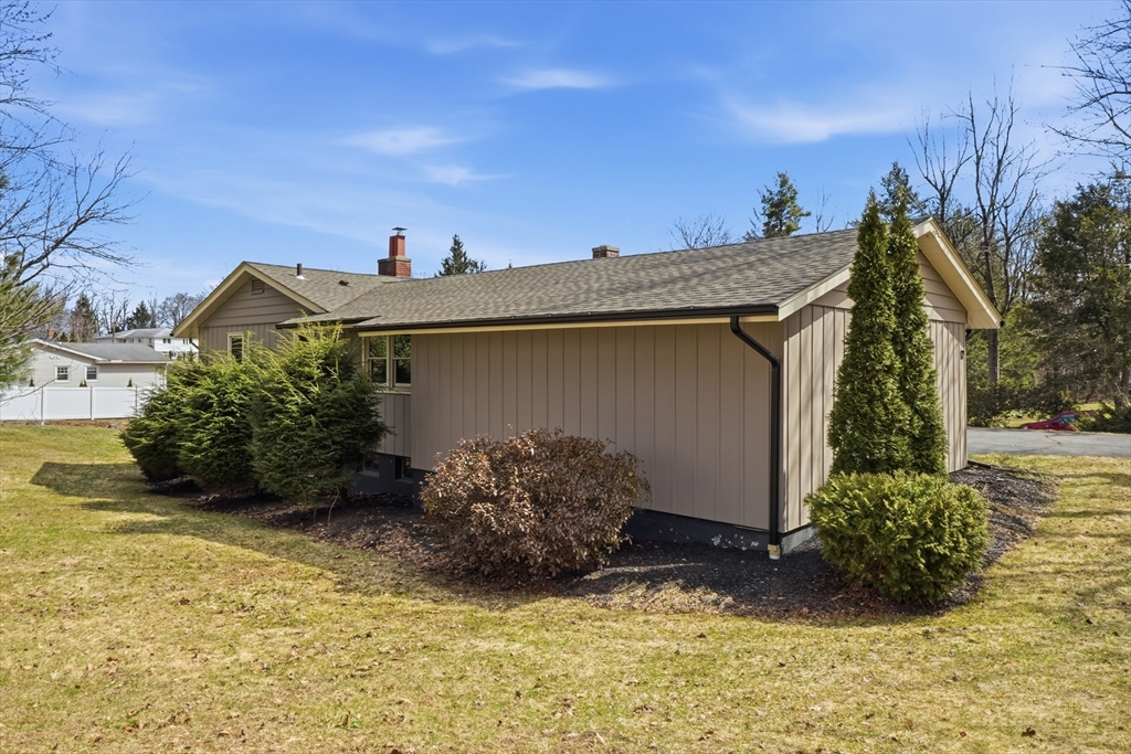 17 Walbridge Road Paxton, MA 01612 - Photo 38 of 41
