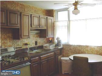 4201 Whiting Road Philadelphia, PA 19154 - Photo 4 of 12 Kitchen