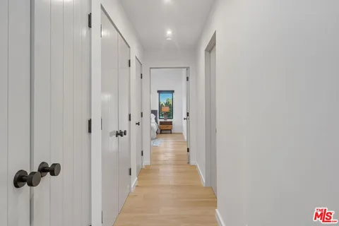 $15,750 | 8400 Edwin Drive, Los Angeles, CA 90046