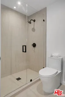 $15,750 | 8400 Edwin Drive, Los Angeles, CA 90046