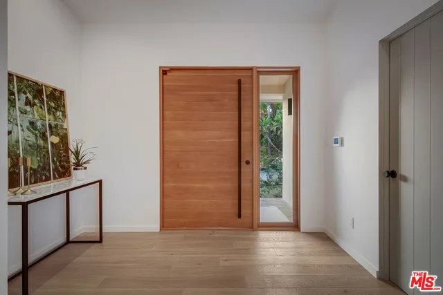 $15,750 | 8400 Edwin Drive, Los Angeles, CA 90046