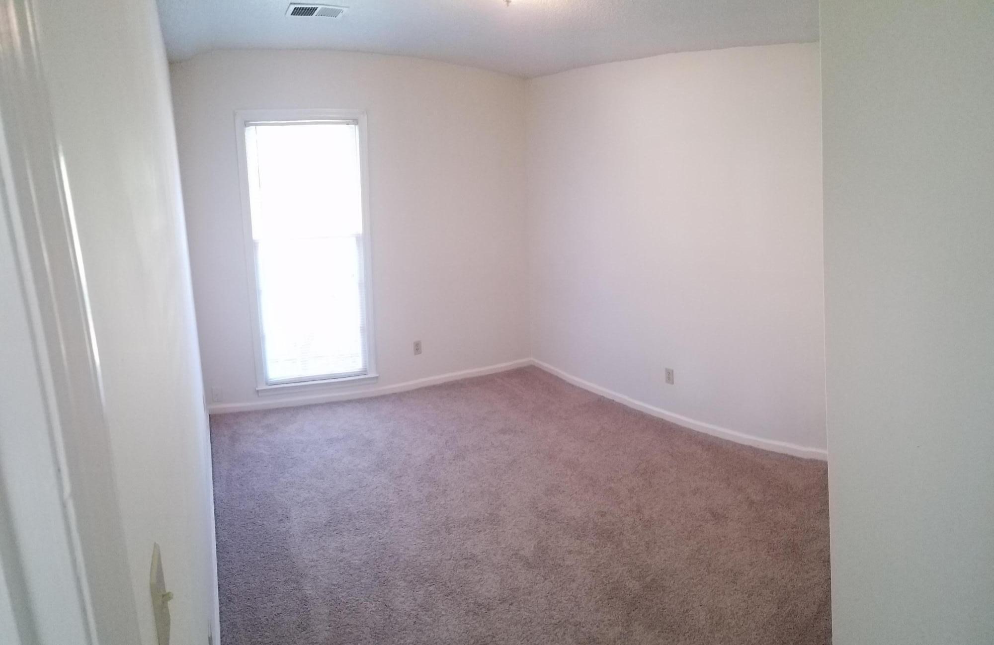 207 Ruffin Road Summerville, SC 29486 - Photo 7 of 13 20161011_135739