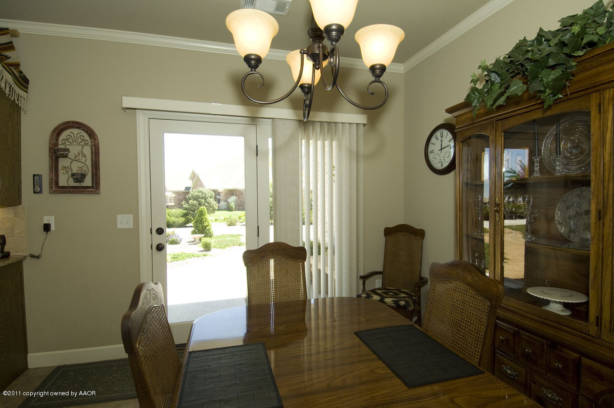 19251 Winding River Road Amarillo, TX 79119 - Photo 13 of 57 breakfast nook