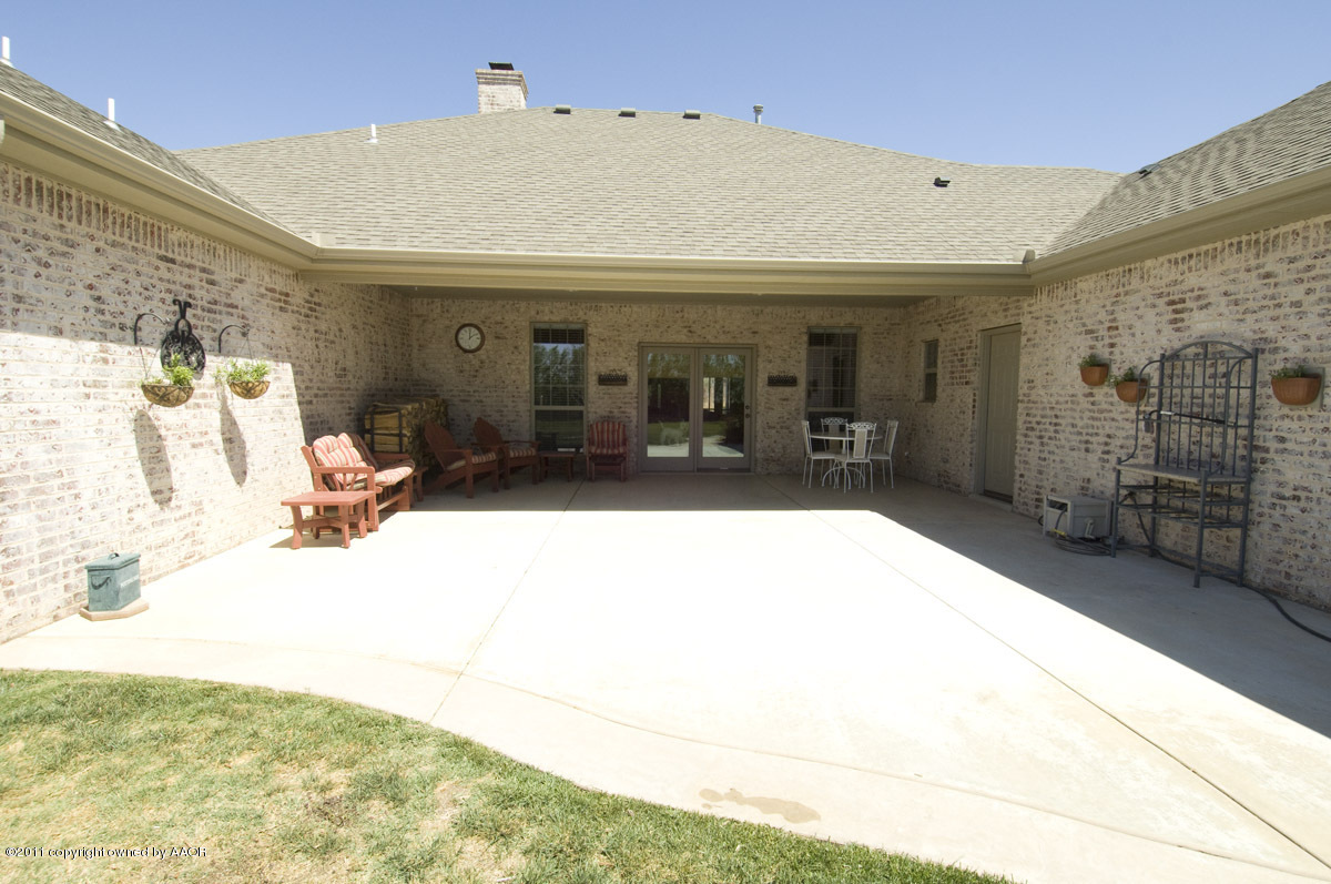 19251 Winding River Road Amarillo, TX 79119 - Photo 37 of 57 back patio