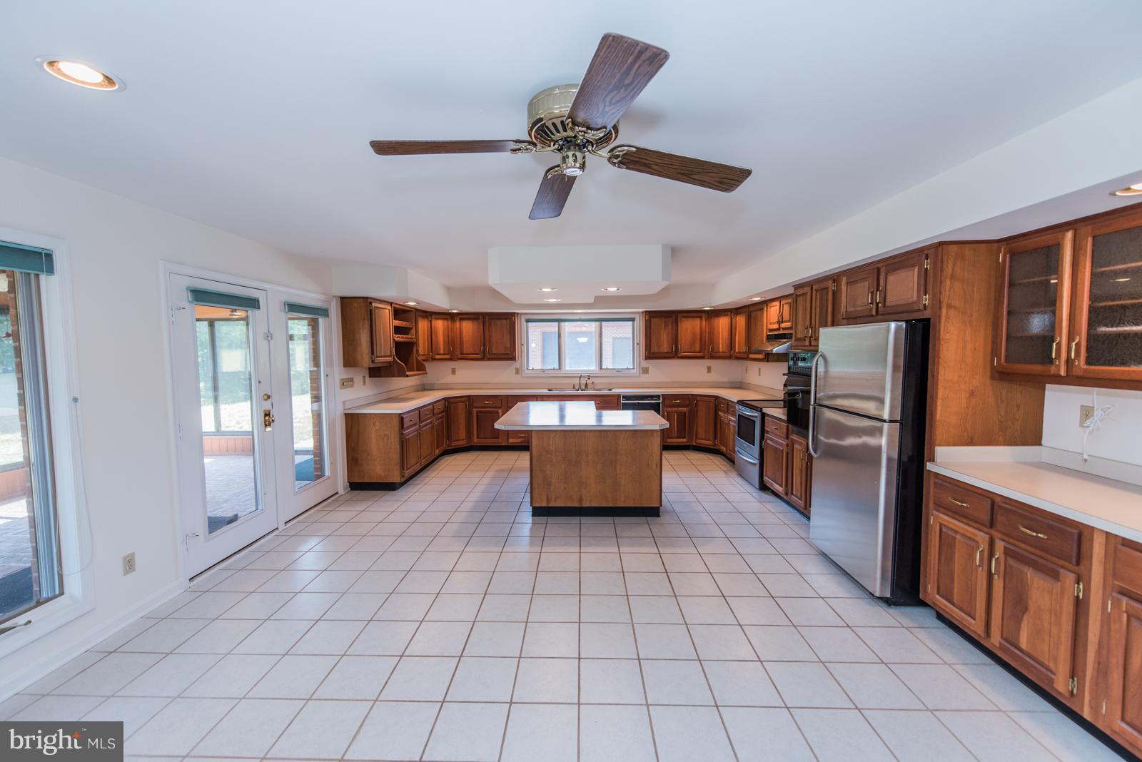 2166 Mountain Run Road Berkeley Springs, WV 25411 - Photo 8 of 29 Kitchen