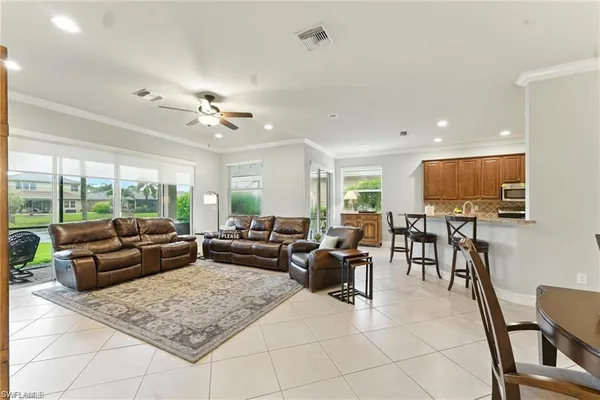 $3,800 | 6899 Del Mar Terrace, Naples, FL 34105