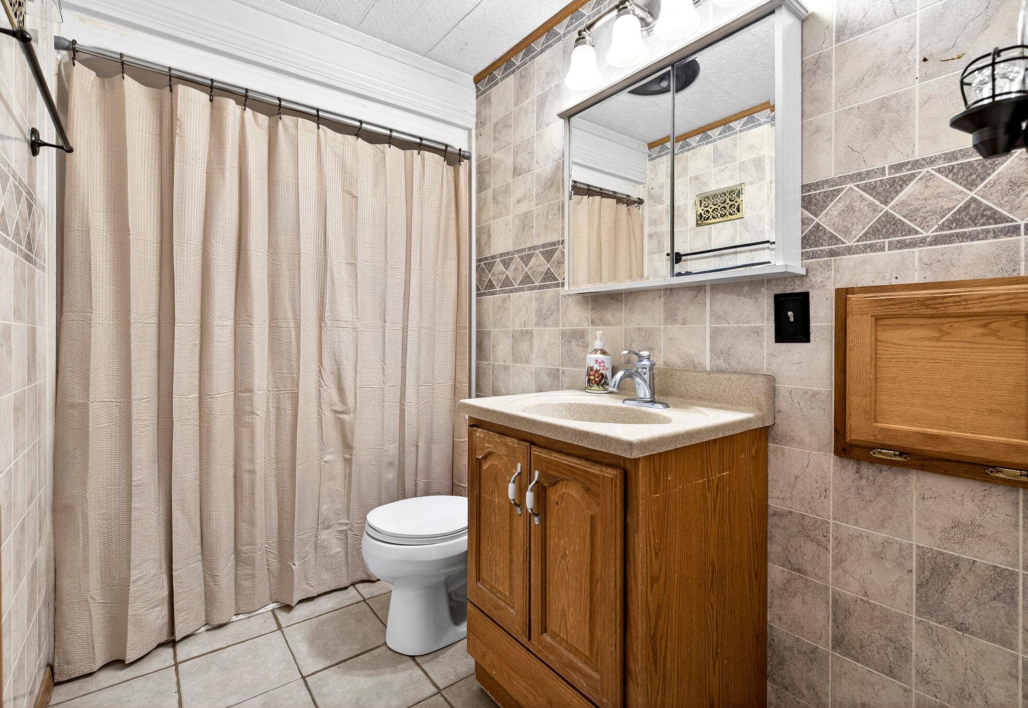 936 Lincoln Street Menasha, WI 54952 - Photo 21 of 41