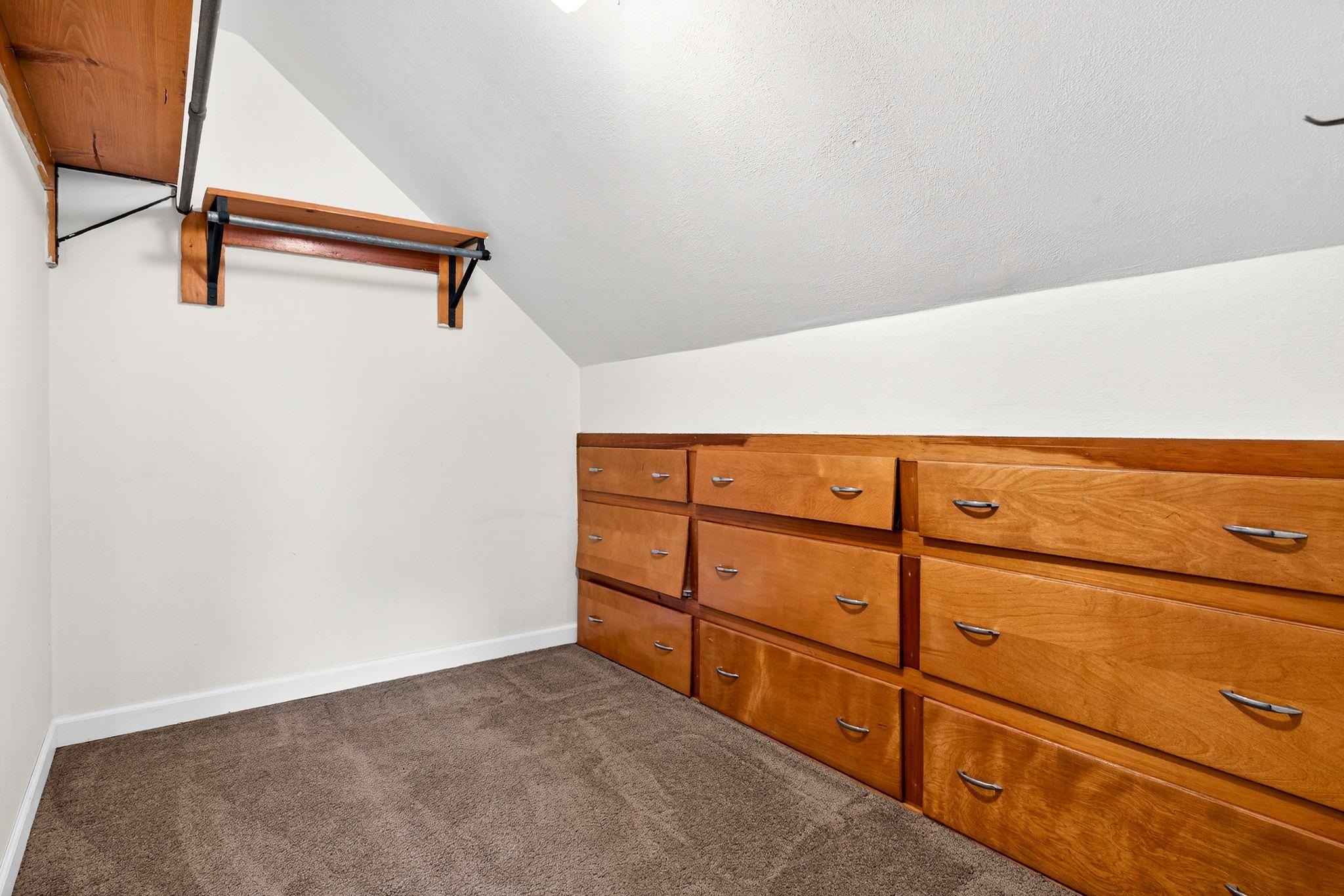 936 Lincoln Street Menasha, WI 54952 - Photo 27 of 41