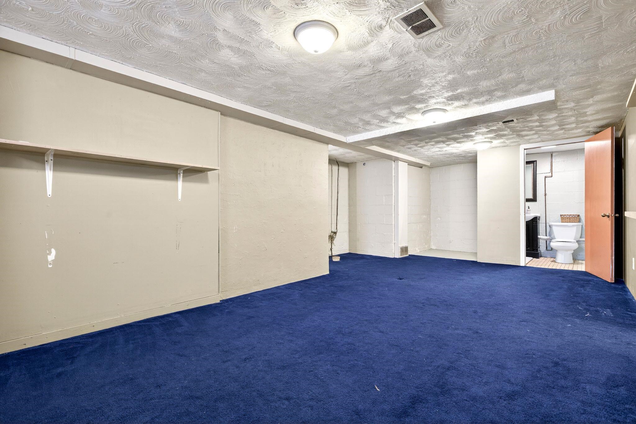 936 Lincoln Street Menasha, WI 54952 - Photo 32 of 41