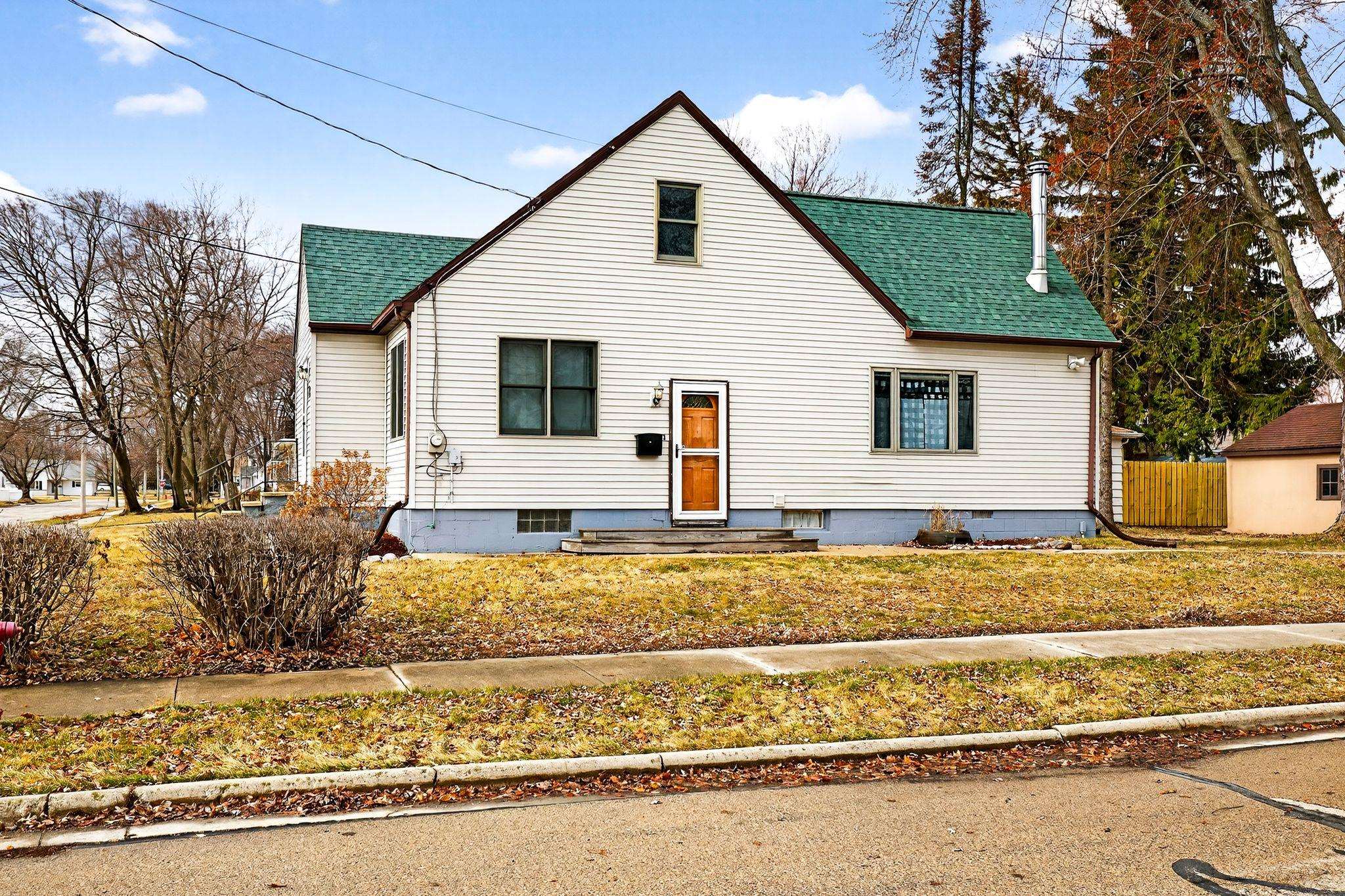 936 Lincoln Street Menasha, WI 54952 - Photo 35 of 41