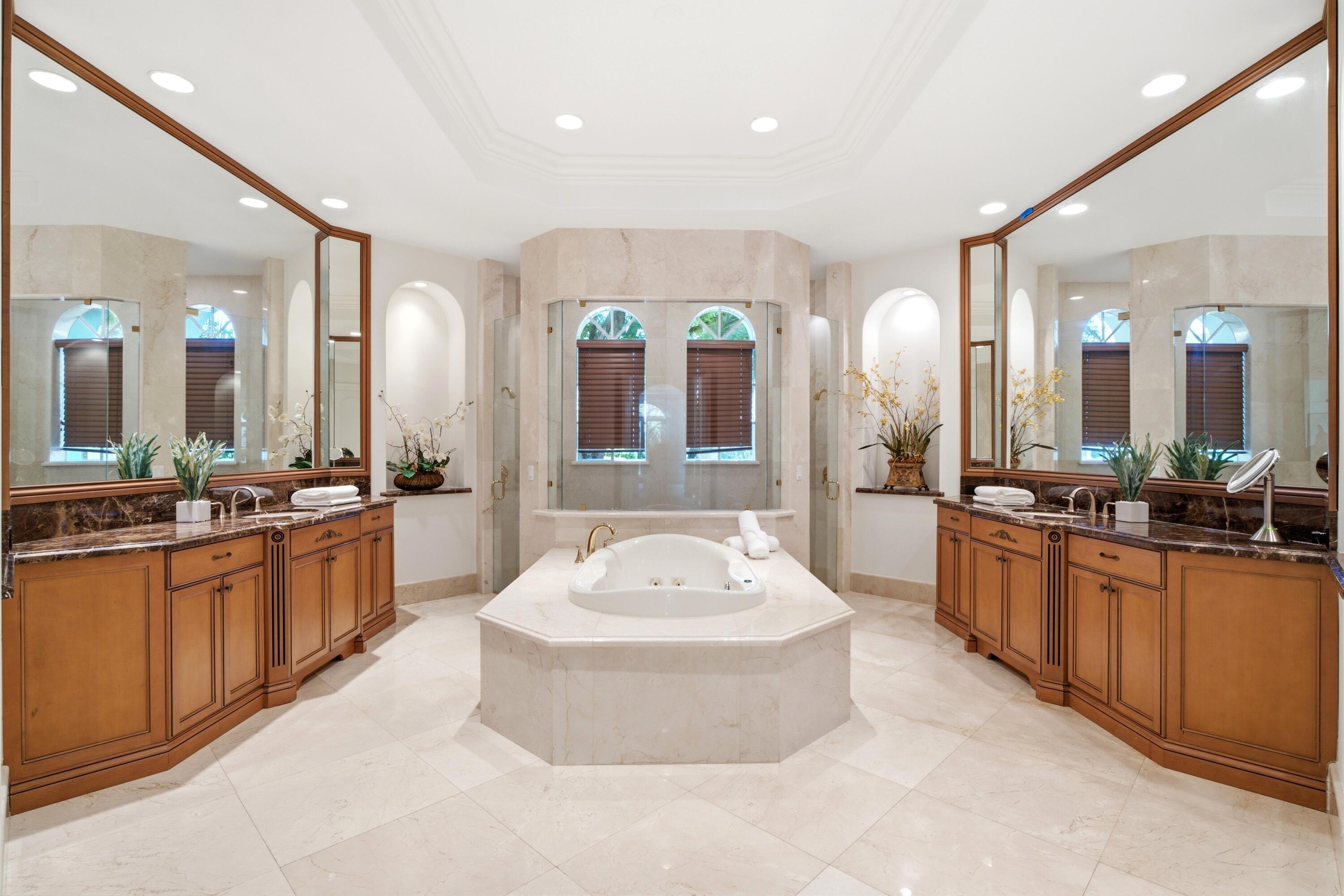 17165 Ave Le Rivage Boca Raton, FL 33496 - Photo 21 of 26 DSC05391