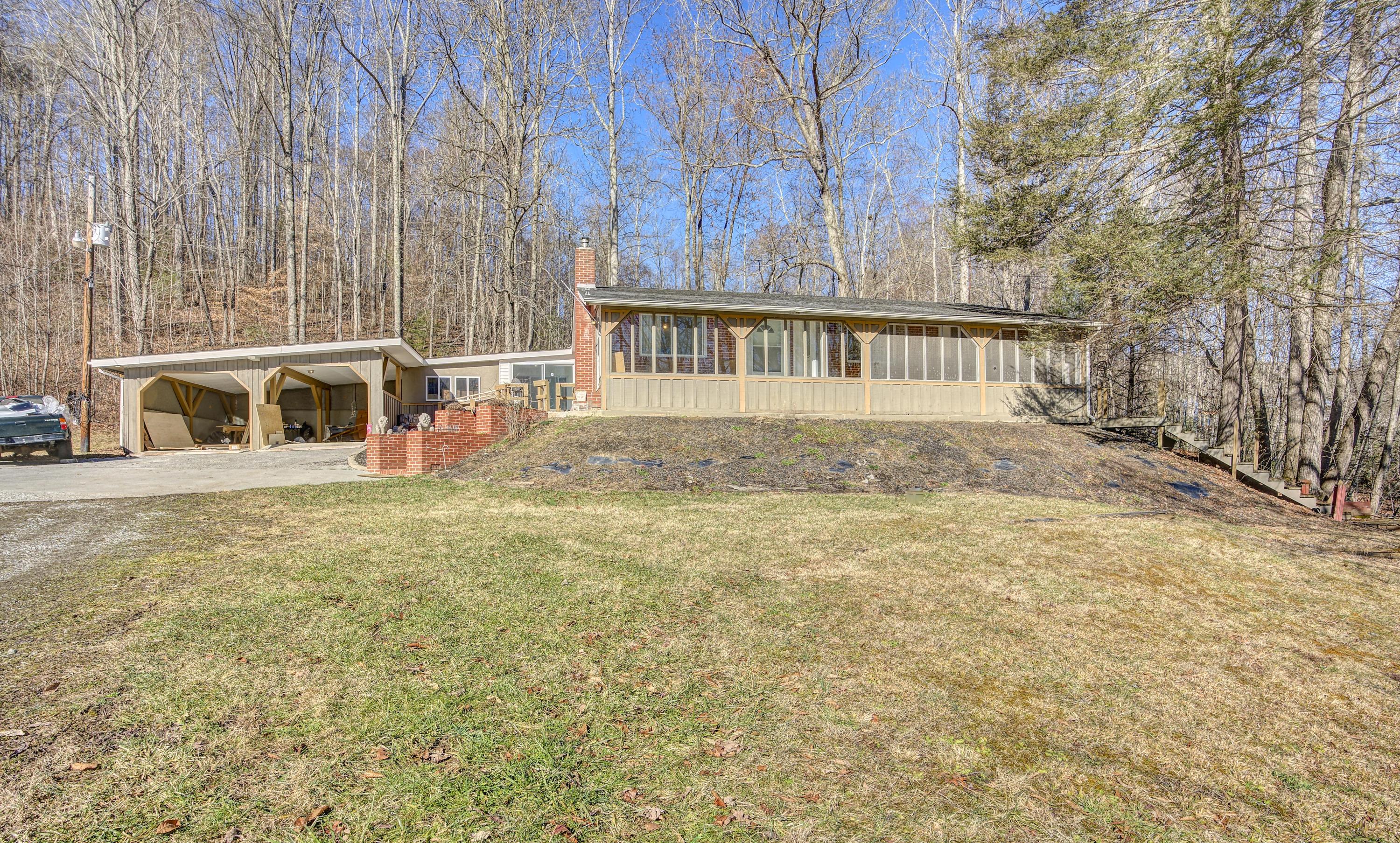 274 Escape Mountain Road Hampton, TN 37658 - Photo 1 of 50 Front of the house