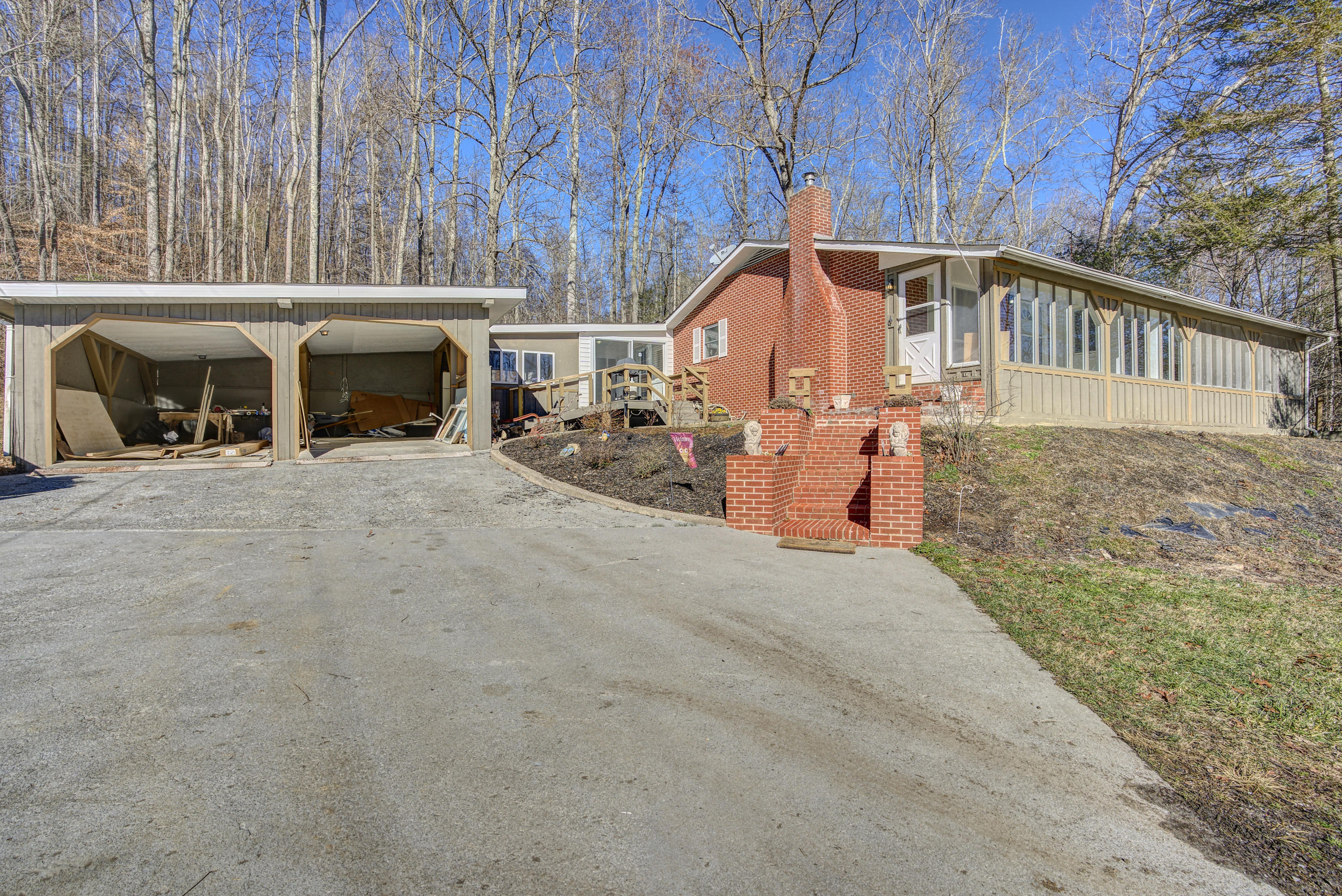 274 Escape Mountain Road Hampton, TN 37658 - Photo 2 of 50 Front of the house | Carport