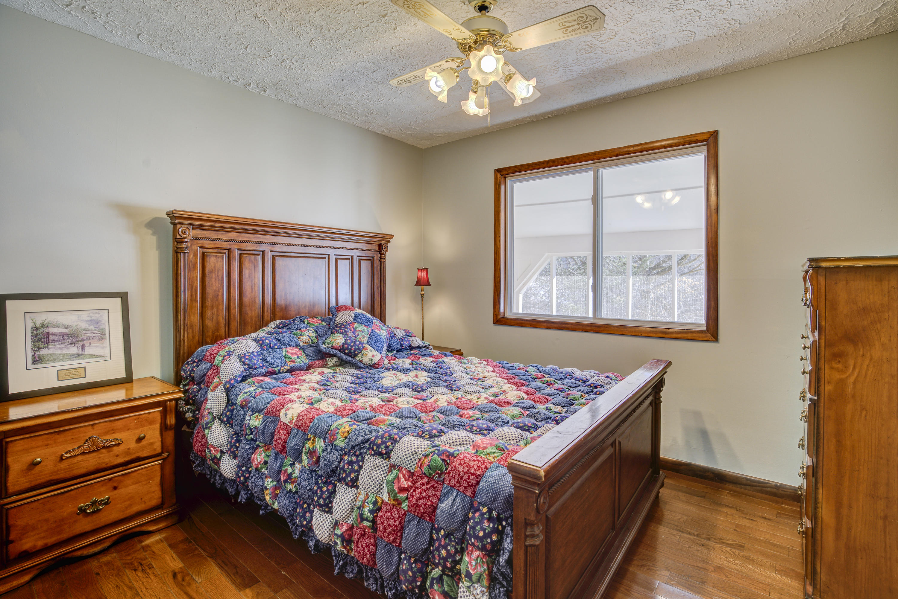 274 Escape Mountain Road Hampton, TN 37658 - Photo 22 of 50 Bedroom