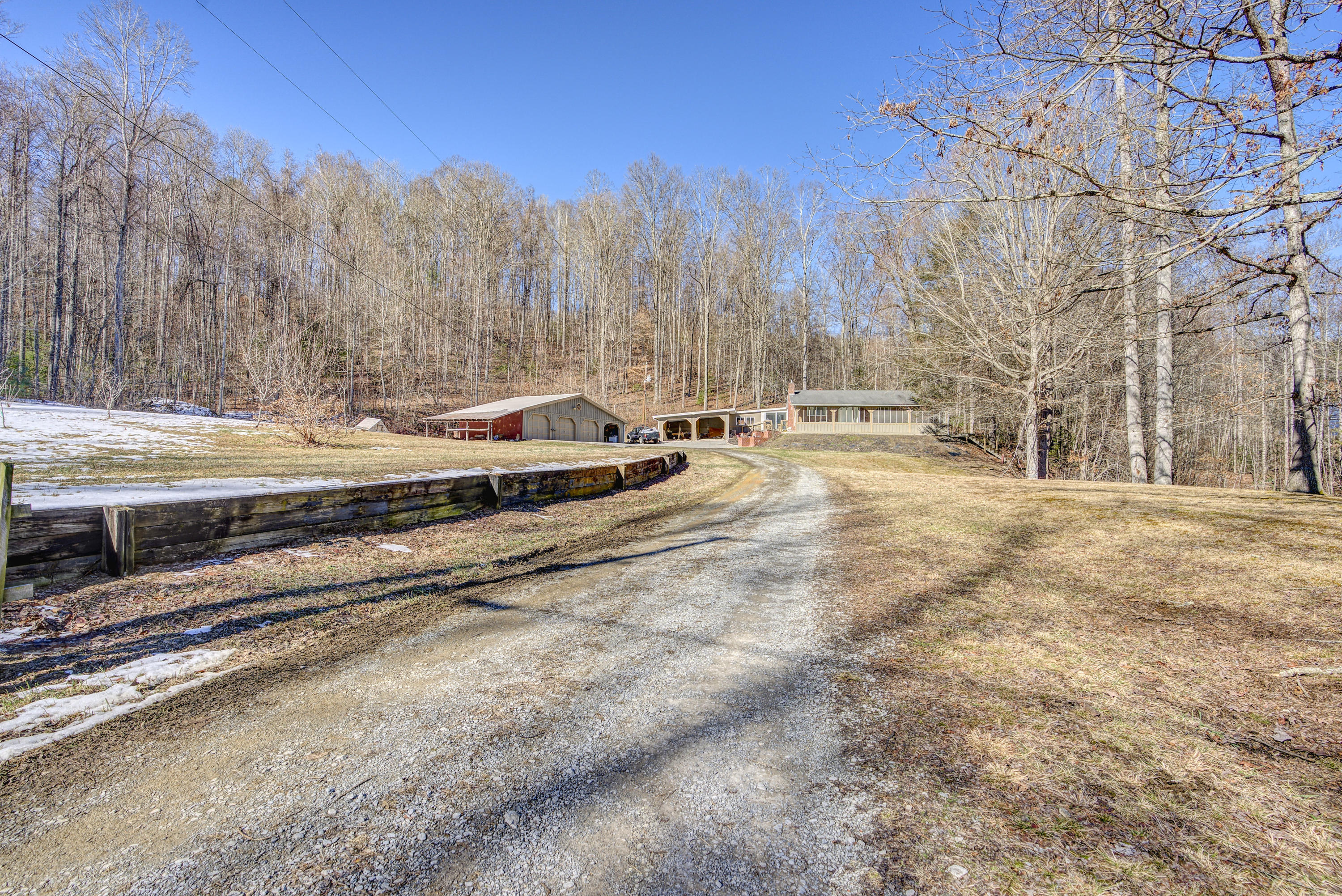274 Escape Mountain Road Hampton, TN 37658 - Photo 39 of 50 Property view