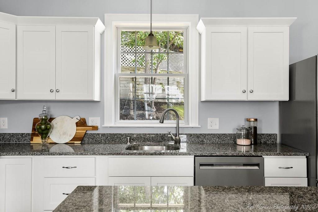 83 Addison Avenue Lynn, MA 01902 - Photo 10 of 31 Gallery Image 10