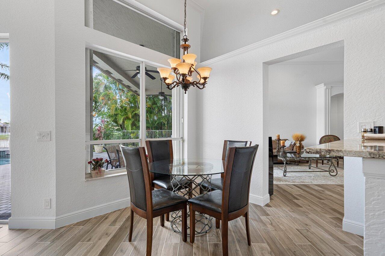 21448 Crestfalls Court Boca Raton, FL 33428 - Photo 12 of 37 013-21448CrestfallsCourt-BocaRaton-FL-33