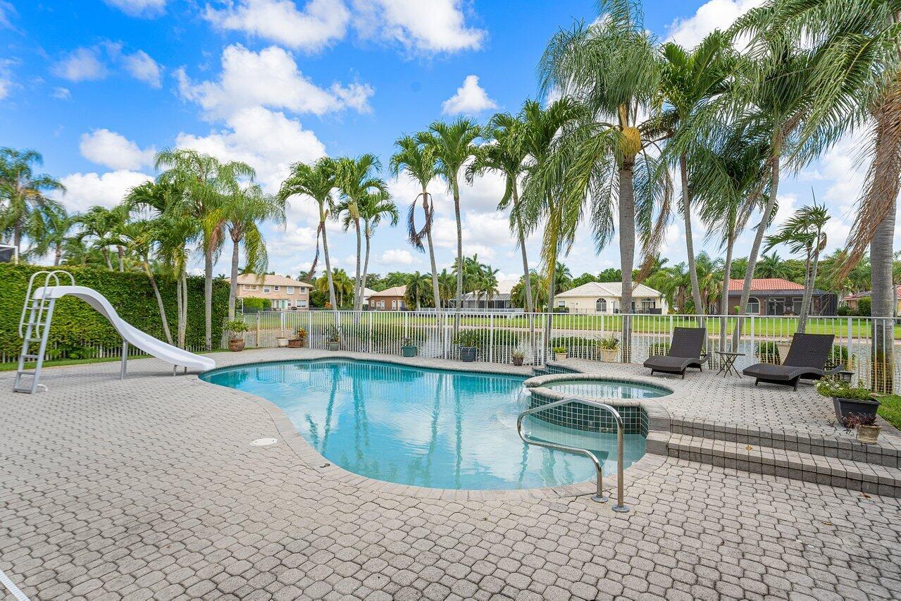 21448 Crestfalls Court Boca Raton, FL 33428 - Photo 25 of 37 BACKYARD VIEW 1