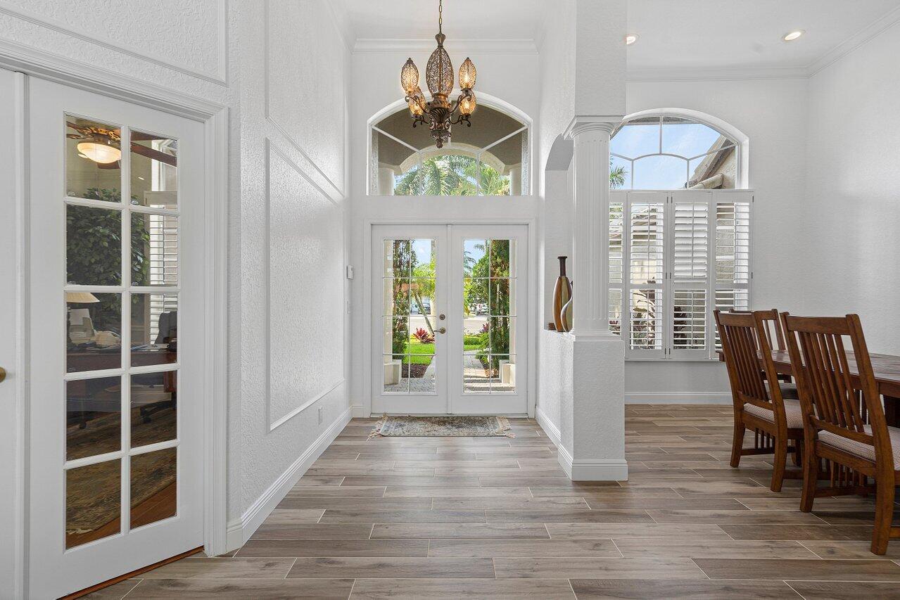 21448 Crestfalls Court Boca Raton, FL 33428 - Photo 4 of 37 005-21448CrestfallsCourt-BocaRaton-FL-33