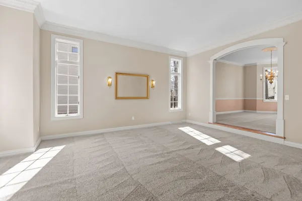 $650,000 | 63 Brentwood Lane, Appleton, WI 54915