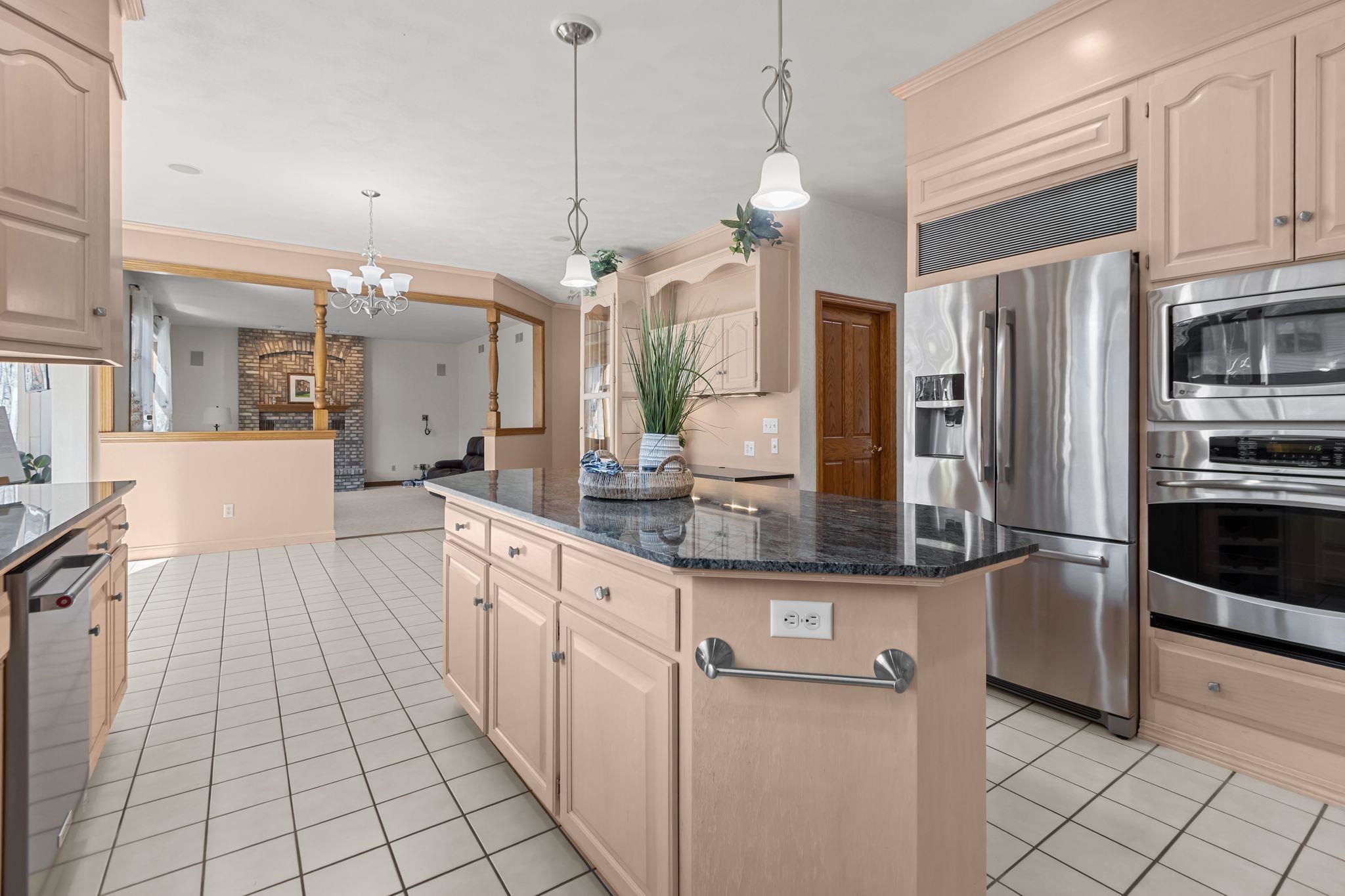 63 Brentwood Lane Appleton, WI 54915 - Photo 18 of 74