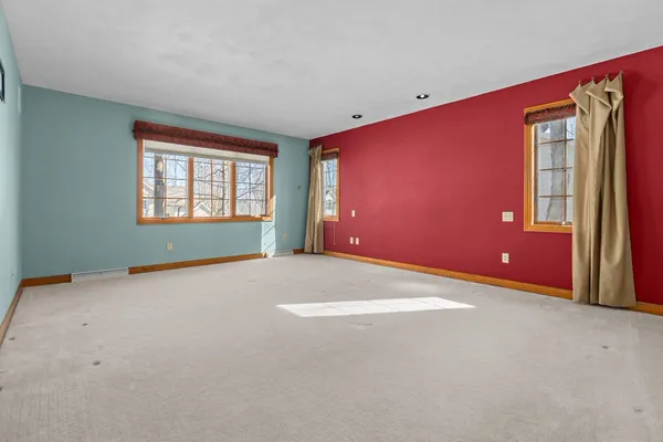 $650,000 | 63 Brentwood Lane, Appleton, WI 54915