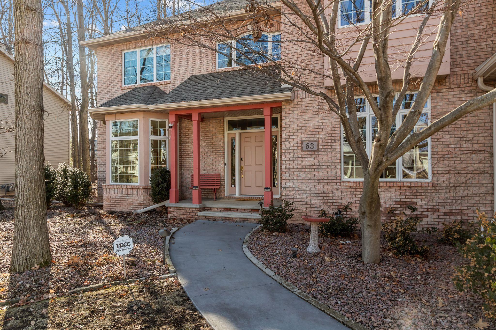 63 Brentwood Lane Appleton, WI 54915 - Photo 4 of 74