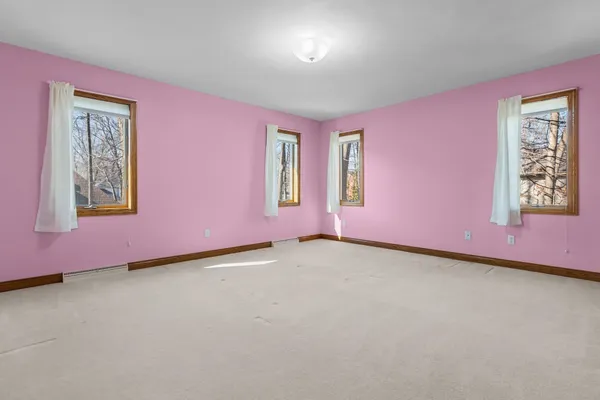 $650,000 | 63 Brentwood Lane, Appleton, WI 54915