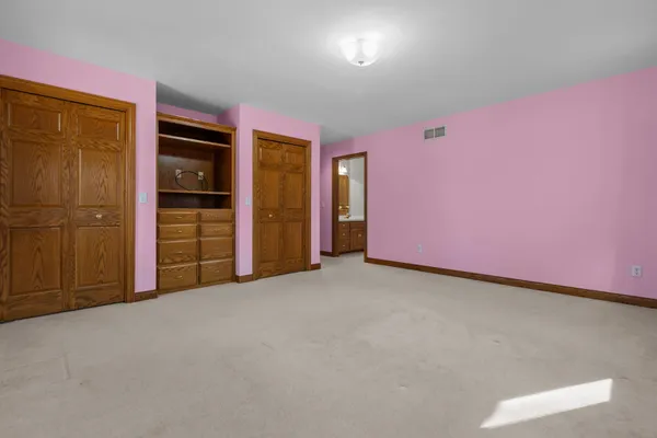 $650,000 | 63 Brentwood Lane, Appleton, WI 54915