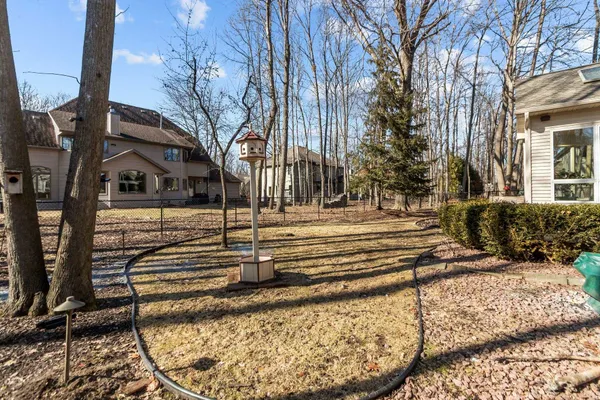$650,000 | 63 Brentwood Lane, Appleton, WI 54915