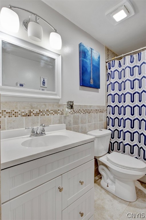 8279 Swallow Path Clay, NY 13090 - Photo 18 of 36