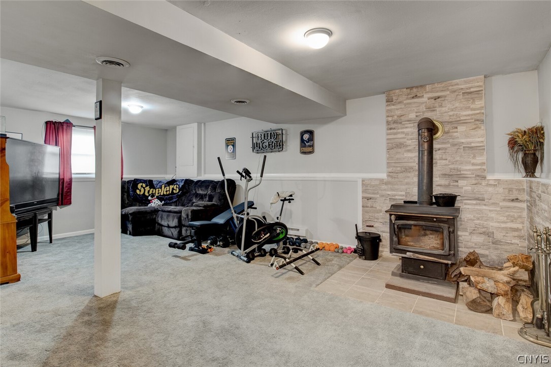 8279 Swallow Path Clay, NY 13090 - Photo 27 of 36